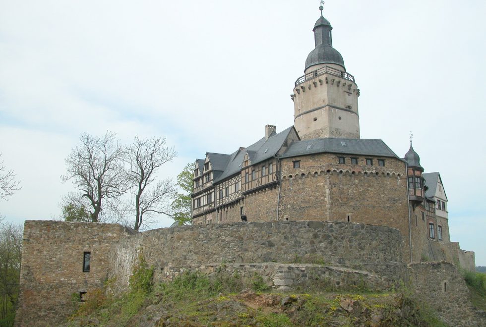 Burg_Falkenstein_im_Harz_(April_2009)